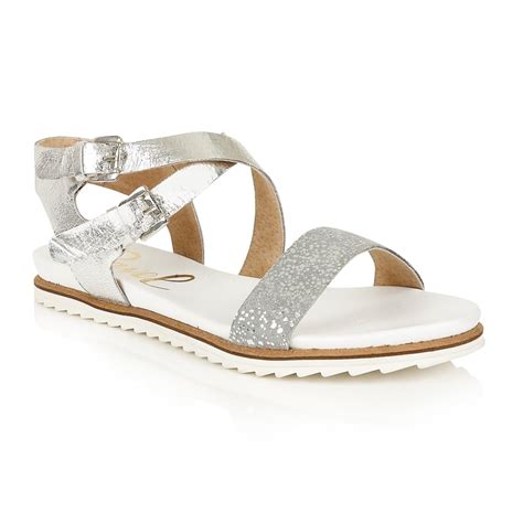 womens silver flat sandals